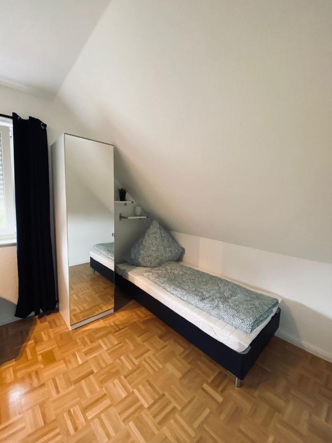 Ferienhaus Am Seedeich Емден Екстериор снимка