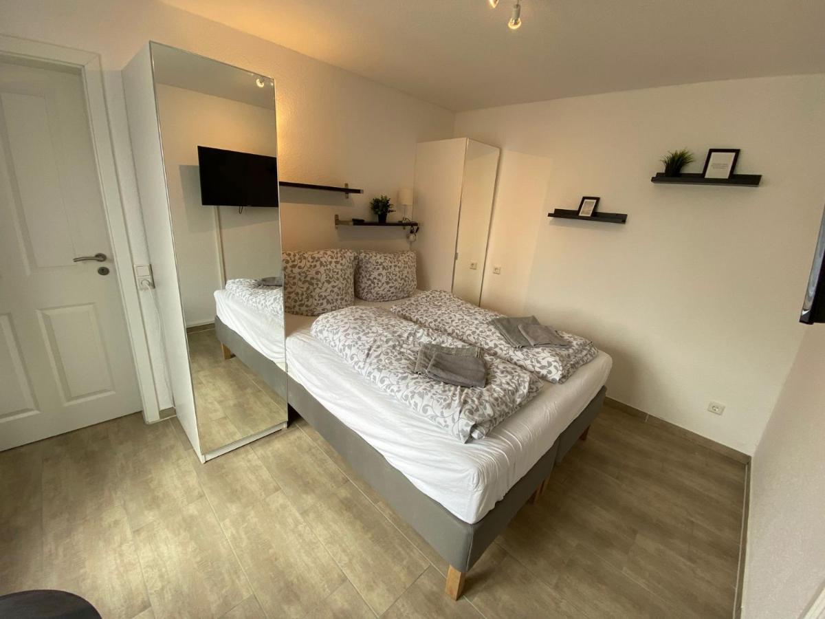 Ferienhaus Am Seedeich Емден Екстериор снимка